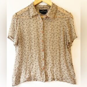 Vintage Carole Little Beige Floral Button-Down Shirt 100% Silk Short Sleeve
